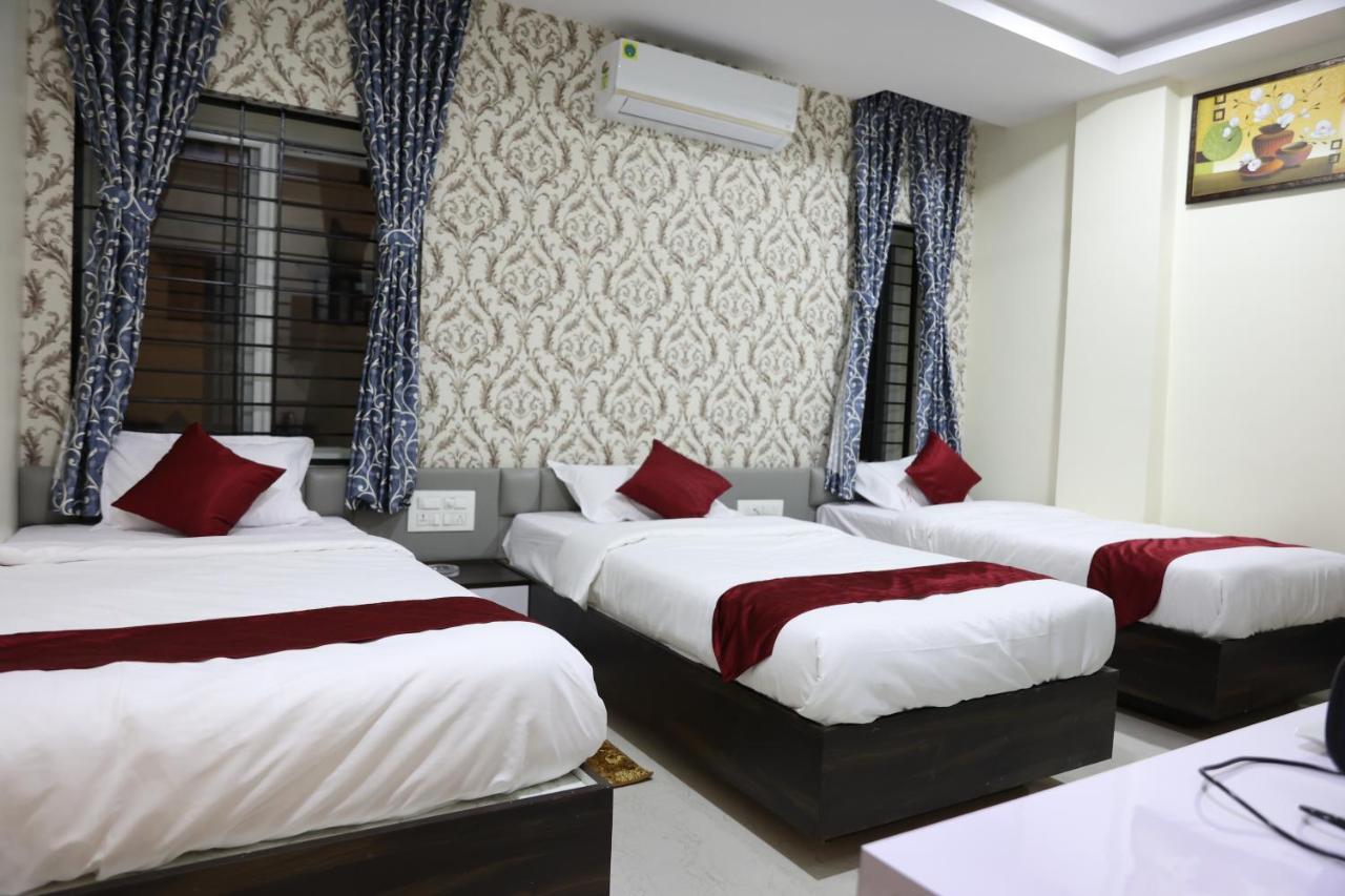 Sunshine International Boarding & Lodging Belur  Luaran gambar