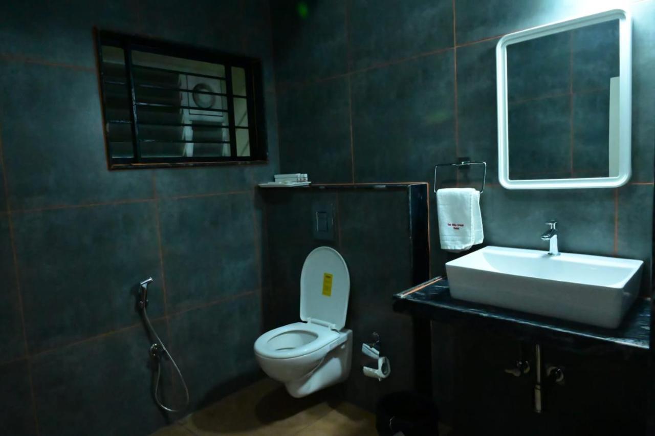 Sunshine International Boarding & Lodging Belur  Luaran gambar